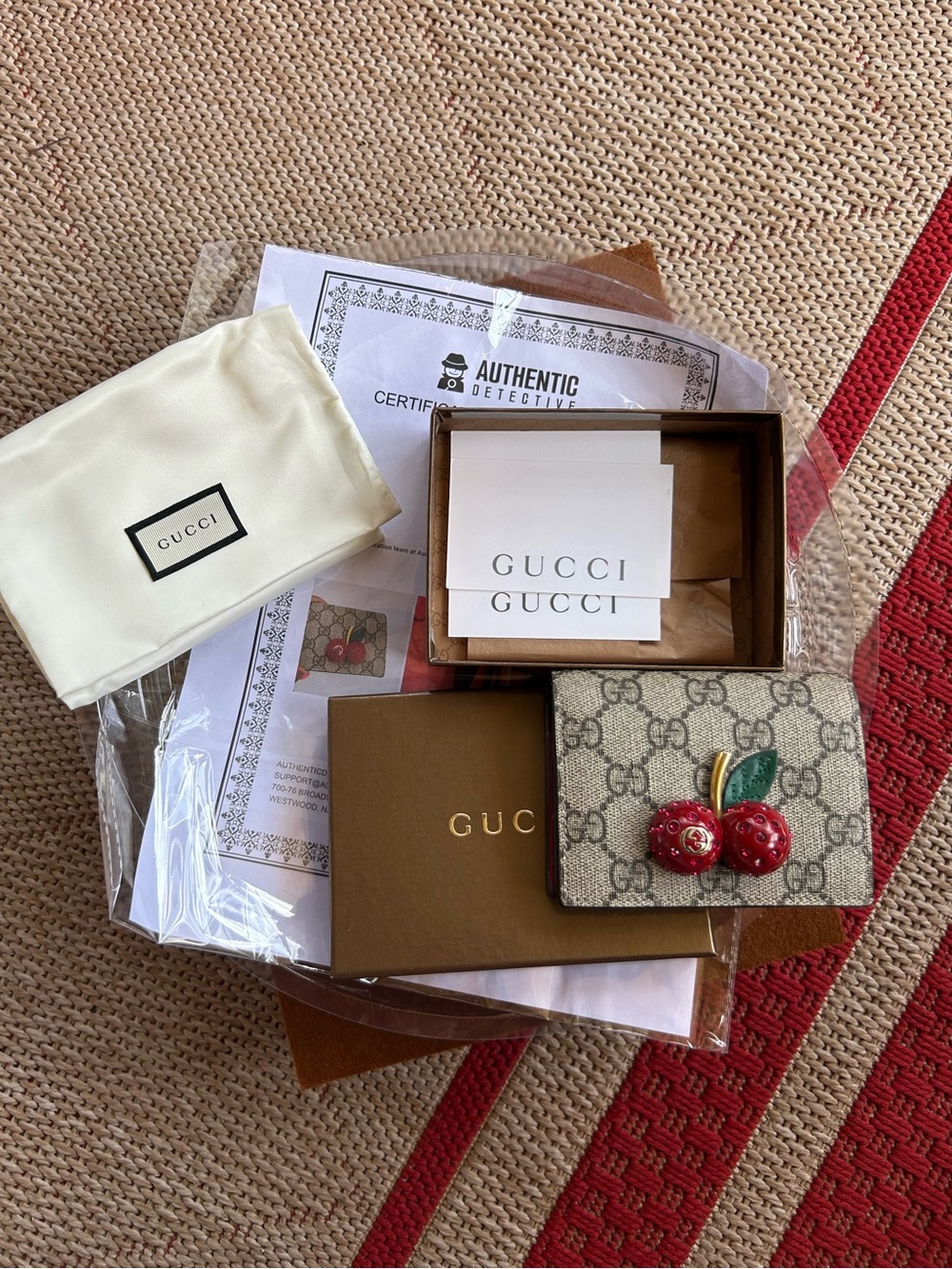 GUCCI Authentic GG Cherry Supreme Wallet